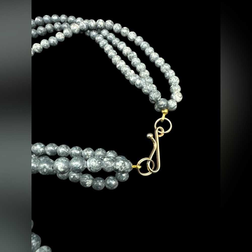 Vintage Shungite and Snowflake Obsidian Lion Multi Strand Necklace 30” - Picture 5 of 5